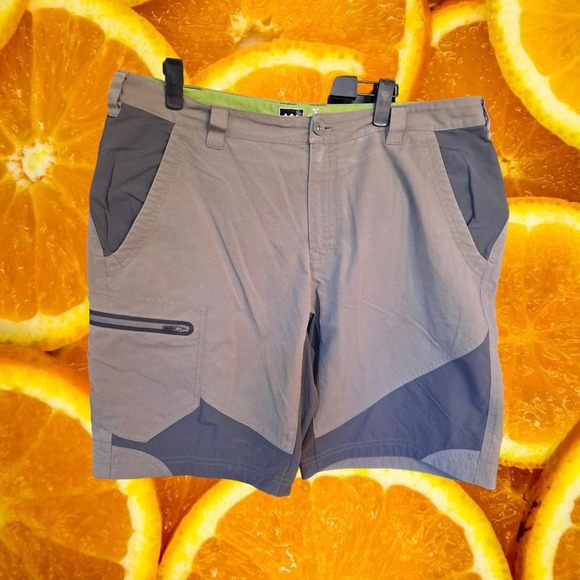 REI Tan and Gray Short with Front and Back Pockets Size 38 - Picture 1 of 6